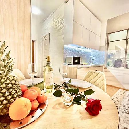 Seafront apartment Kharkiv Exterior photo