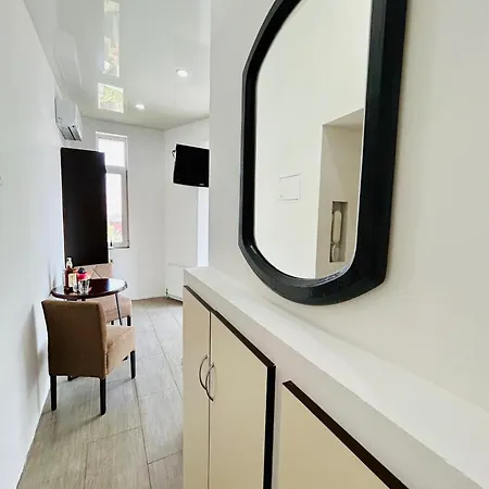 Seafront apartment Kharkiv Exterior photo